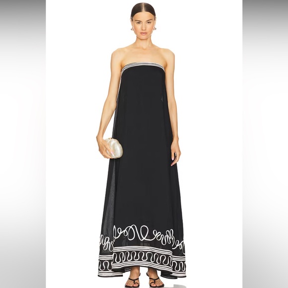 Black Strapless Gown for Wedding Guest
